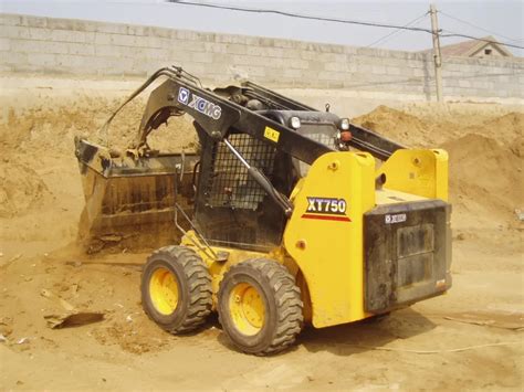 xcmg skid steer loader xt750|XCMG XT750 Skid Steer Loader .